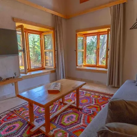 Patara Plaji Ve Patara Antik Kentin Yaninda Hotel *