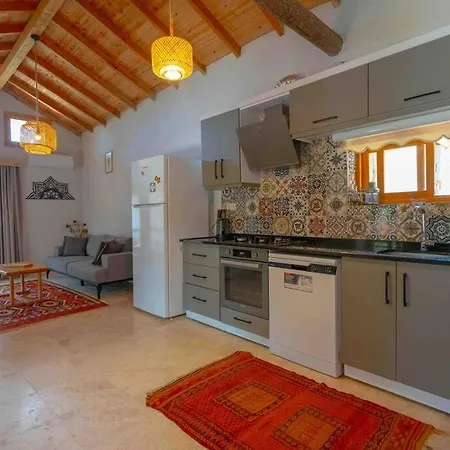 Hotel Patara Plaji Ve Patara Antik Kentin Yaninda *