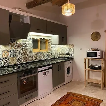 Patara Plaji Ve Patara Antik Kentin Yaninda *