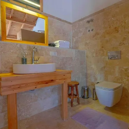 Patara Plaji Ve Patara Antik Kentin Yaninda 卡斯